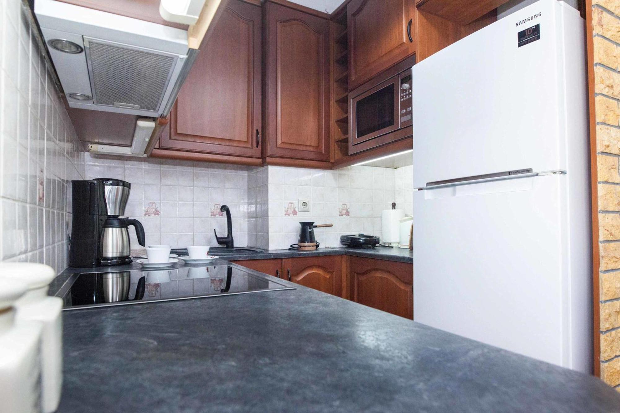 Central 2 Bd Apt With Balcony By Monastiraki Atenas Exterior foto